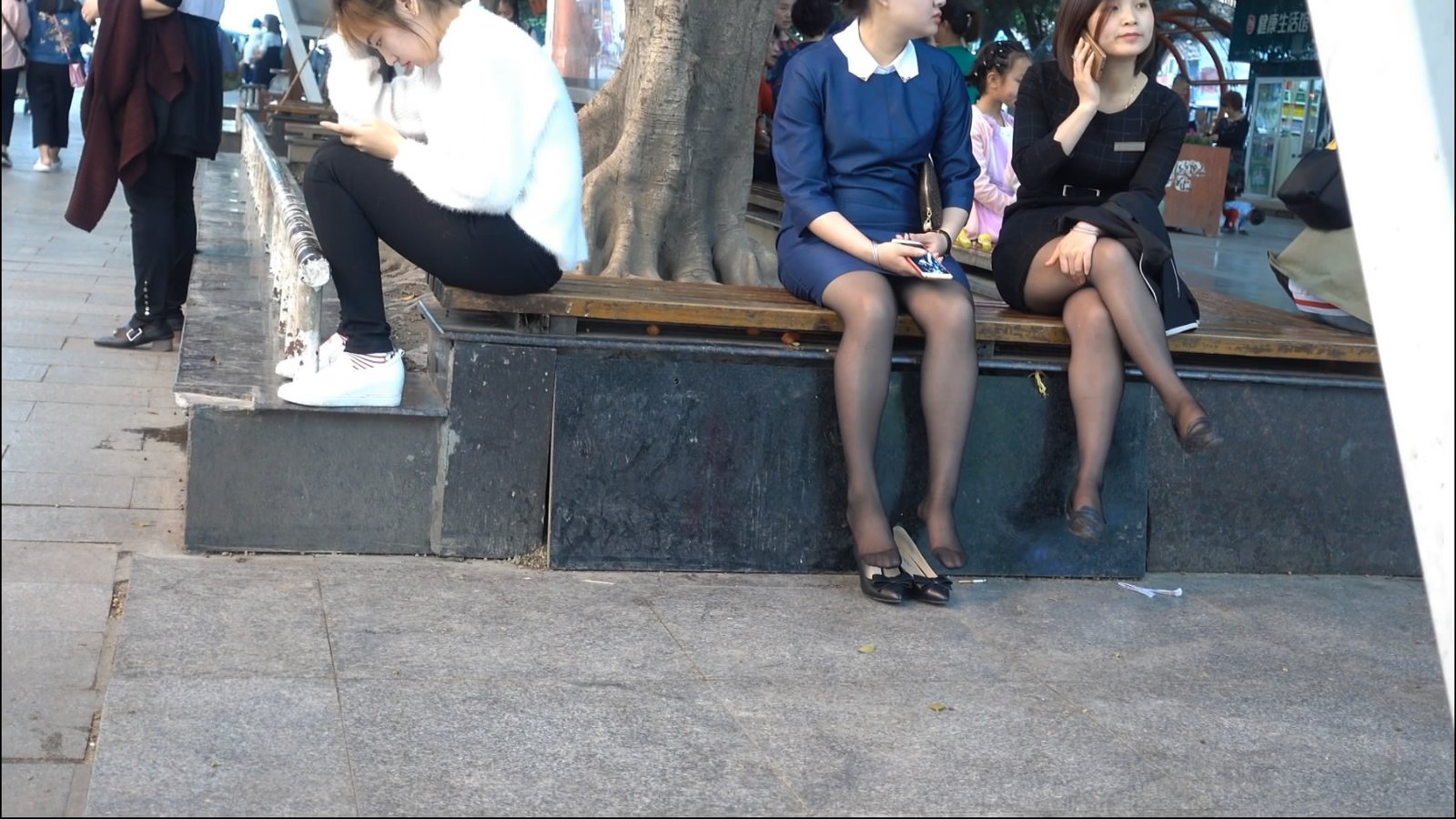 streetsnapshoep[00 00 02][20181210 214316 2]